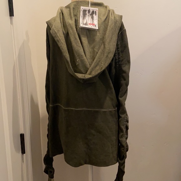 Via Delle Rose Green Sweat Shirt - Picture 5 of 9